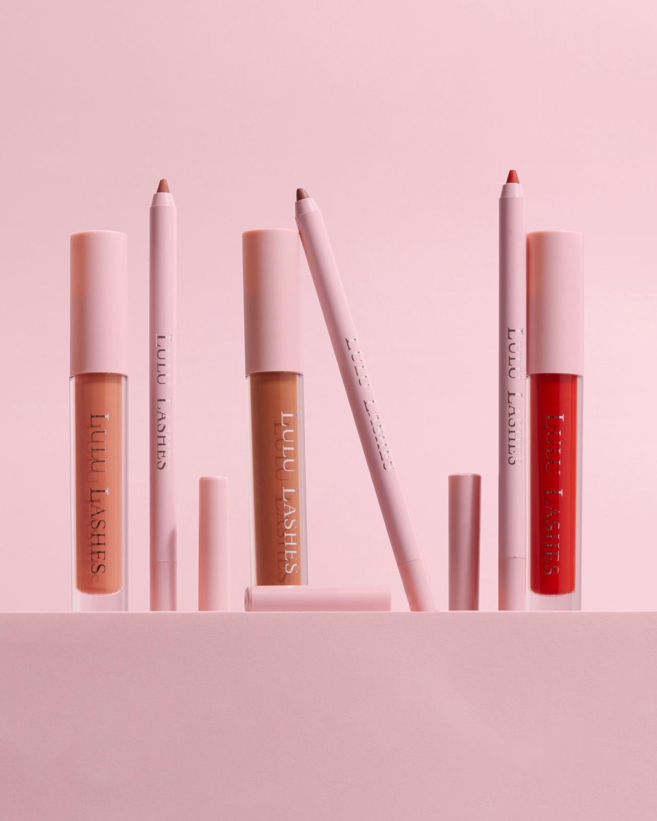 LULU LASHES UNBOTHERED LIP KIT