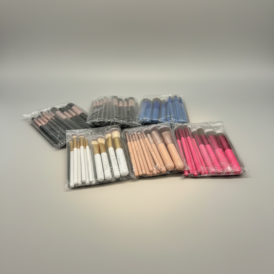 12 SETS OF MAKE UP BRUSHES MIX COLORS