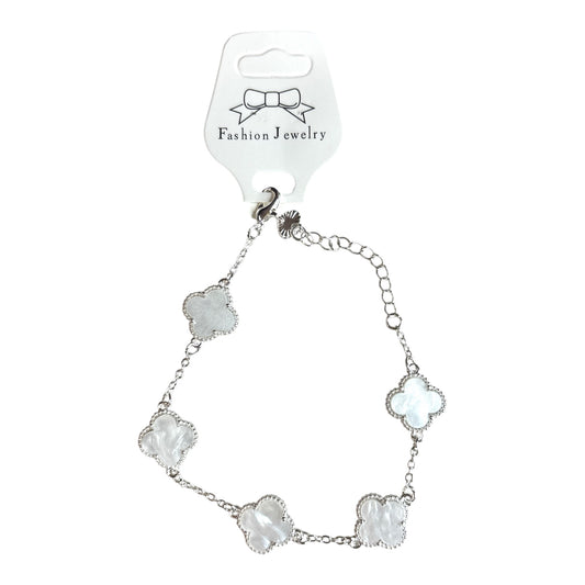 3PCS STAINLESS STEEL SILVER BRACELET WITH WHITE CLOVERS